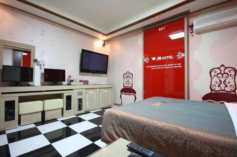 M Motel Songtan Pyeongtaek Chambre photo